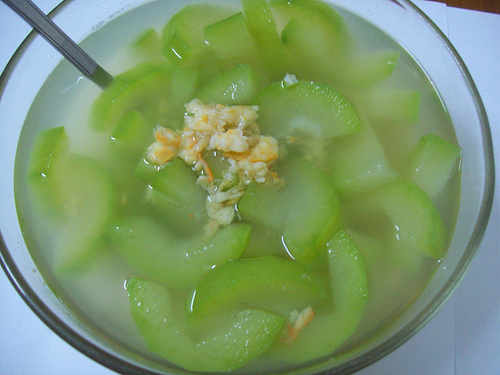 Canh bí đao giảm mỡ bụng